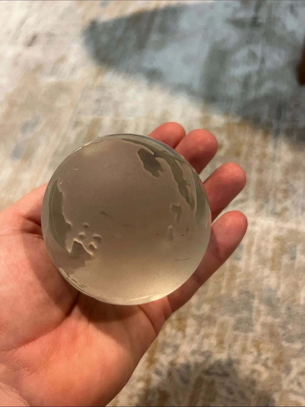 Frosted Glass Globe paperweight z19